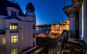 Parlament Luxury Apartment