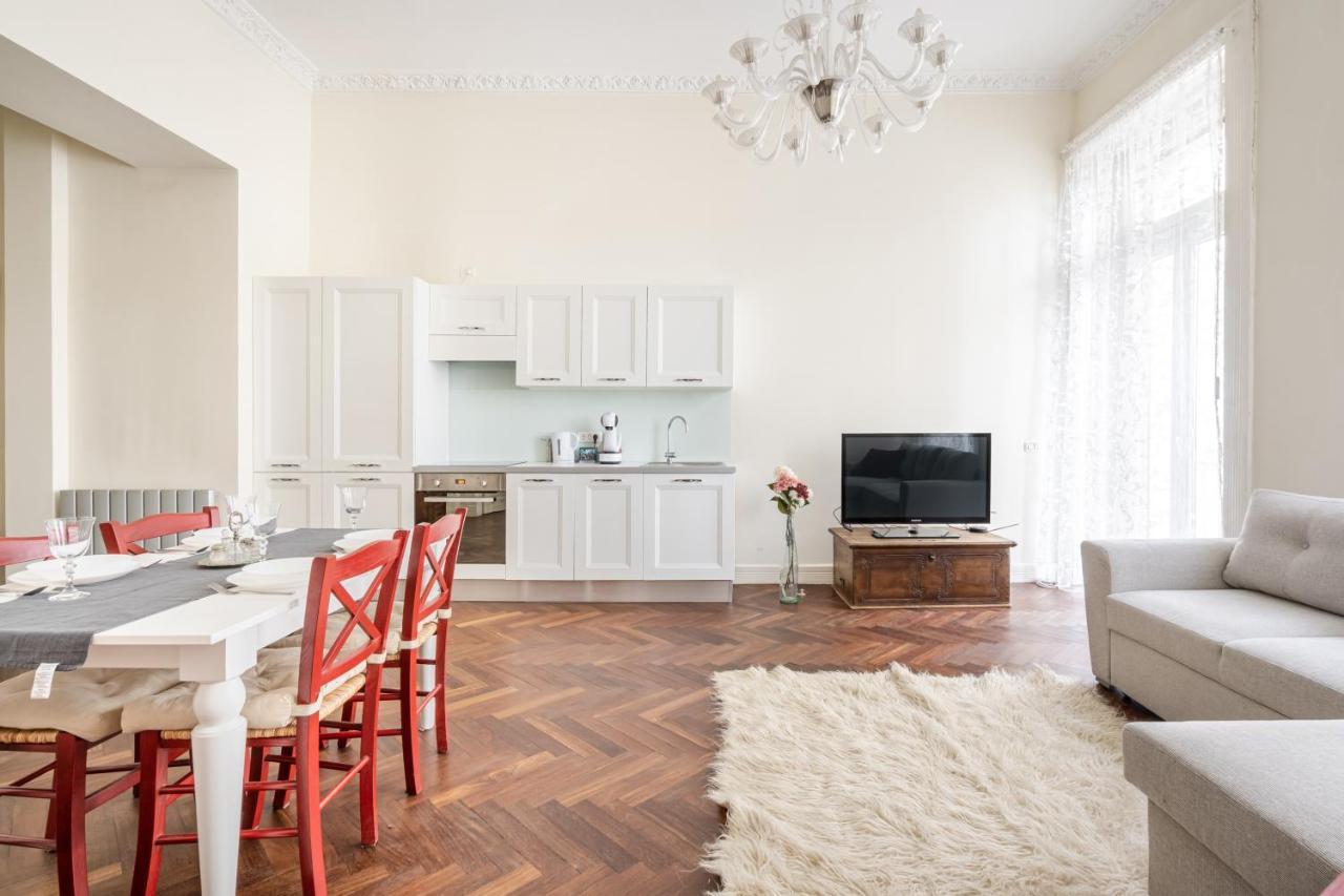 Parlament Luxury Apartment Budapest Extérieur photo
